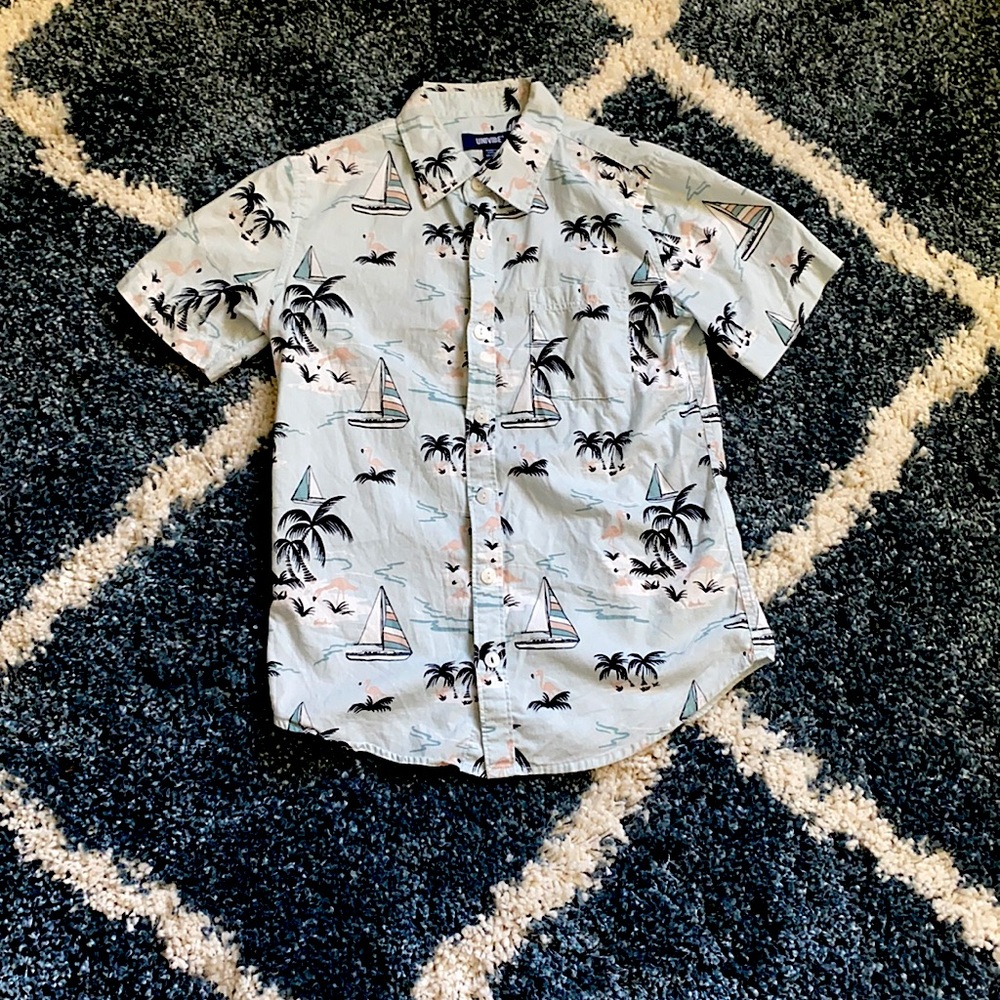 Button down shirt M boys